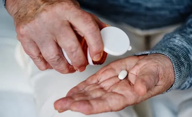 Kto może odliczyć ulgę na leki? Sprawdź, czy się kwalifikujesz Kto może odliczyć ulgę na leki? Sprawdź, czy się kwalifikujesz