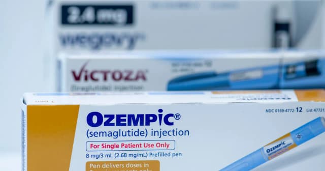 Ile kosztuje ozempic na receptę? Zaskakujące ceny i refundacja Ile kosztuje ozempic na receptę? Zaskakujące ceny i refundacja